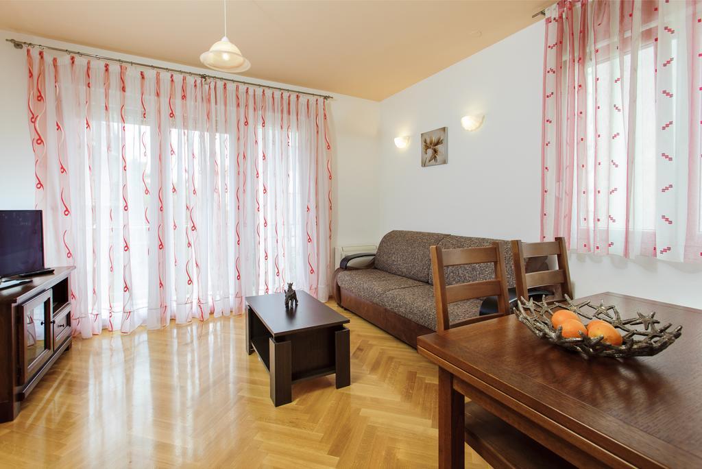 Amigo Comfort Apartments Спліт Номер фото