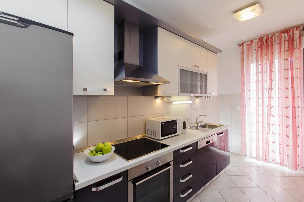 Amigo Comfort Apartments Спліт Номер фото