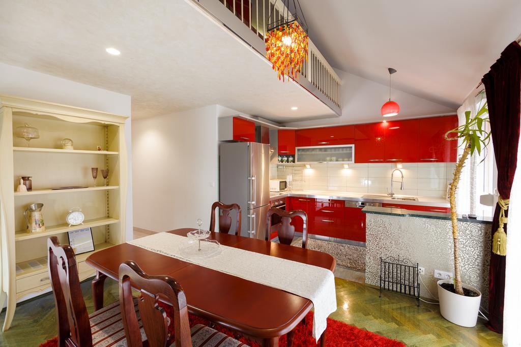 Amigo Comfort Apartments Спліт Екстер'єр фото